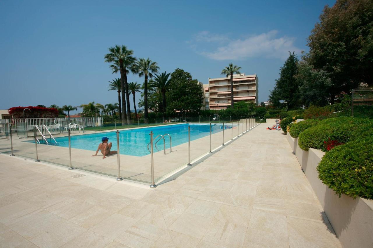 Magniolias - Residence Calme Avec Piscine, Tennis & Jardin アンティーブ エクステリア 写真