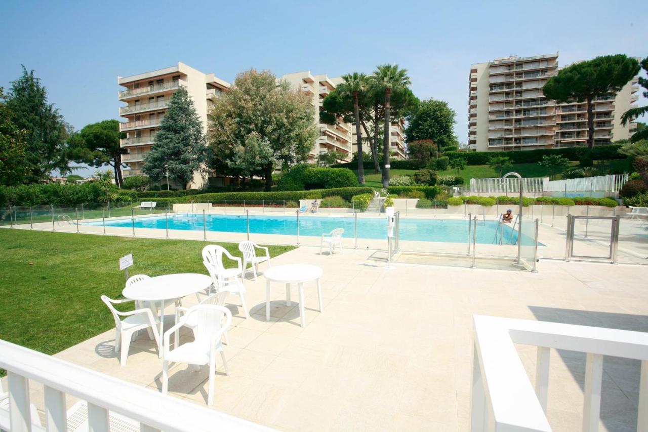 Magniolias - Residence Calme Avec Piscine, Tennis & Jardin アンティーブ エクステリア 写真