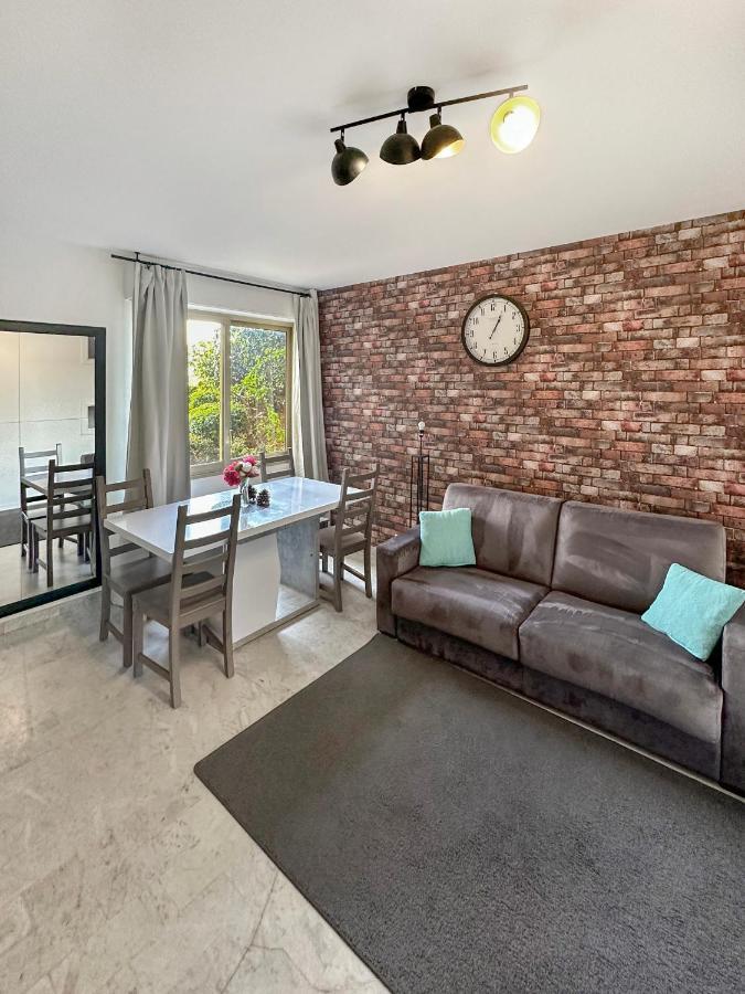 Magniolias - Residence Calme Avec Piscine, Tennis & Jardin アンティーブ エクステリア 写真